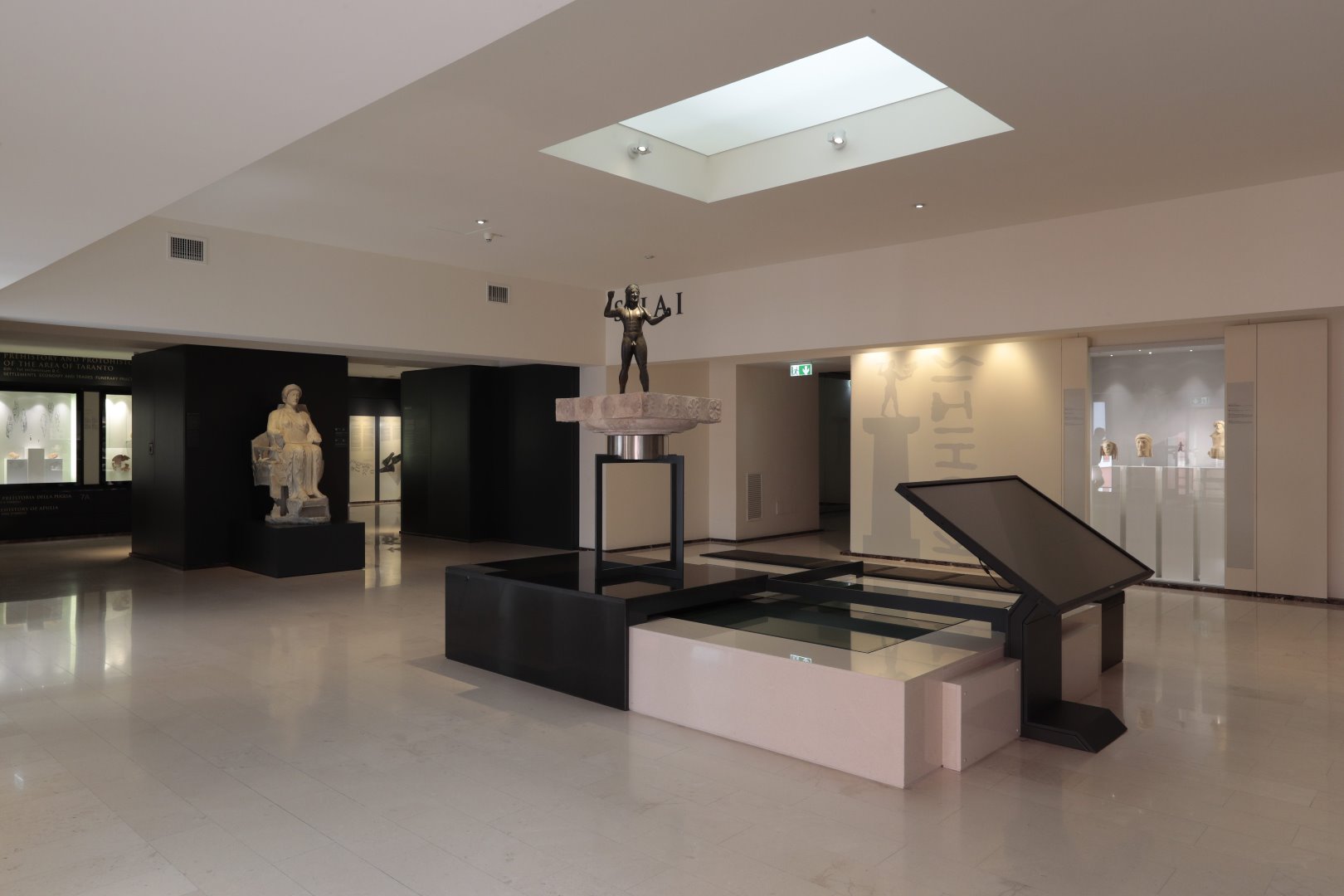 Museo Archeologico Nazionale di Taranto - hall